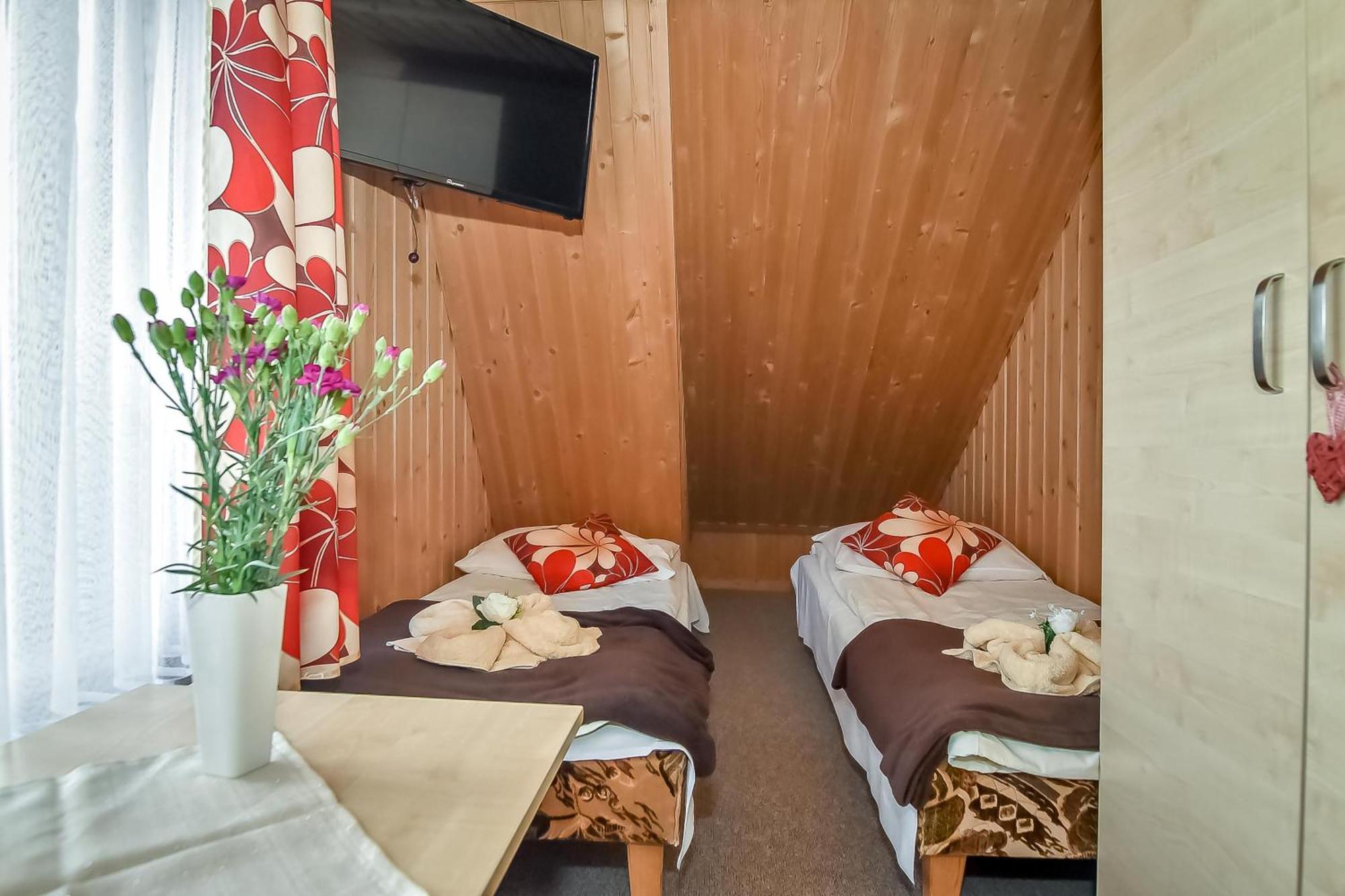 Bed and Breakfast U Justynki Мале-Цихе Экстерьер фото